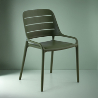 Stapelbare stoel in polypropyleen Helda, met ergonomische rugleuning