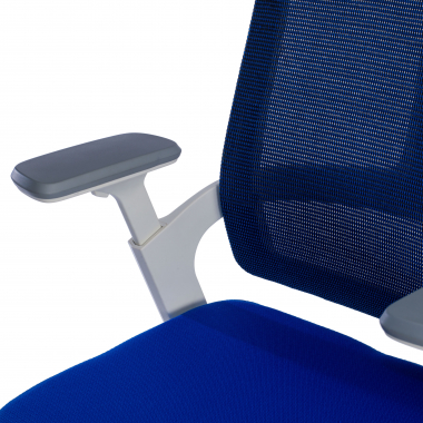 goedkope bureaustoel wit blauw witte structuur netstof mesh 4d verstelbare armleuningen lumbale steun hoofdsteun 8